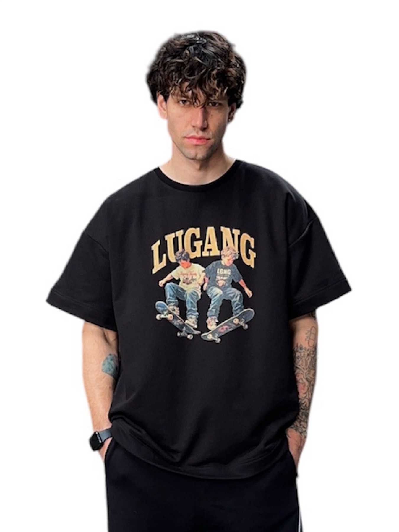 Футболка черная