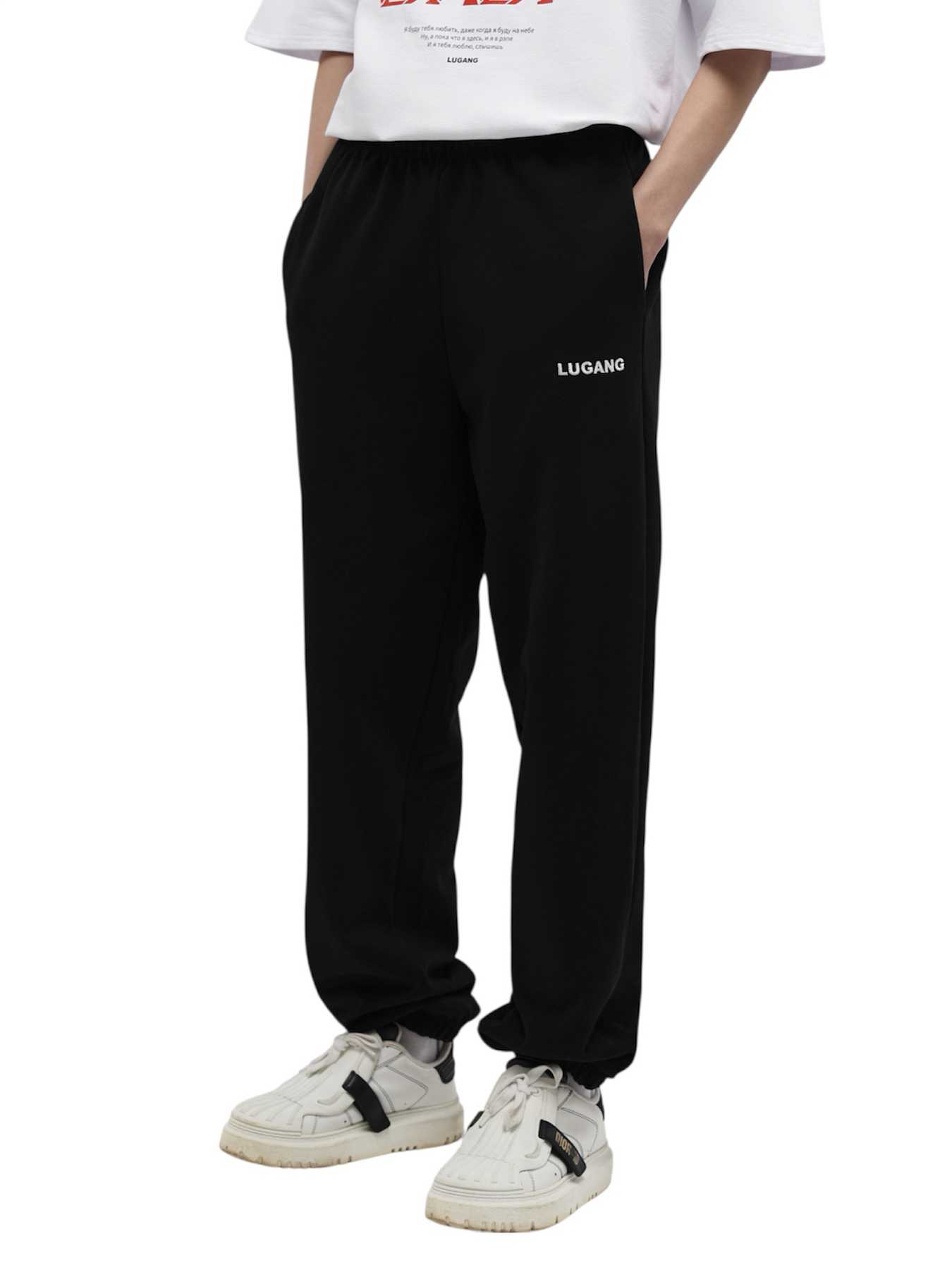 Брюки черные